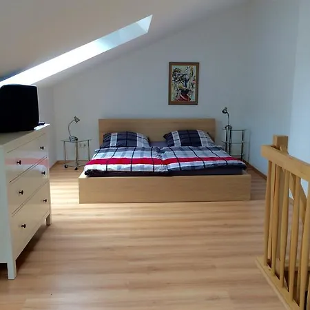 Individuell Wohnen Loft-charakter Im Innenhof * Neuss