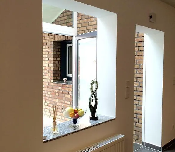 Individuell Wohnen Loft-charakter Im Innenhof Διαμέρισμα *