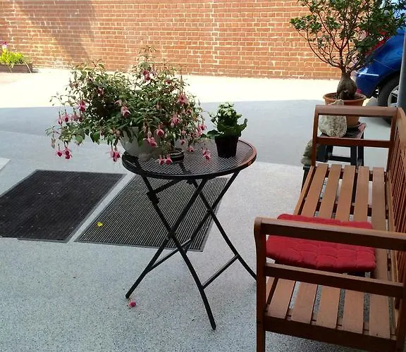 Διαμέρισμα Individuell Wohnen Loft-charakter Im Innenhof Neuss