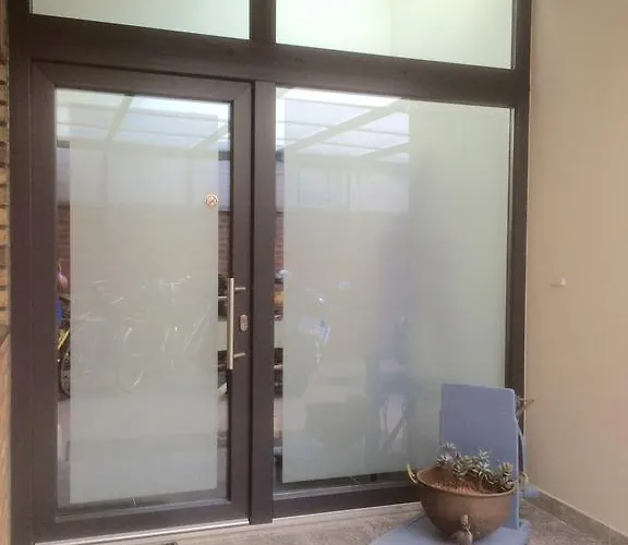 Individuell Wohnen Loft-charakter Im Innenhof