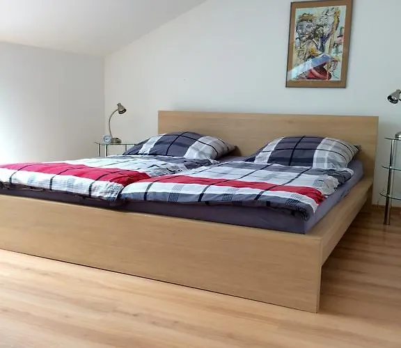 Individuell Wohnen Loft-charakter Im Innenhof * Neuss